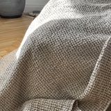 Dabīgi pelēki-balti mistrots lina/kokvilnas vafeļauduma gultas pārklājs, dažādi izmēri