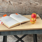 Brokastu paplāte, datora paliktnis, gultas paplāte, dabīgs koks/piparmētru pelēkzaļš spilvens