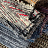 Brūnas, bēšīgas, piena baltas svītriņas, vilnas auduma grīdceliņš ~80x140cm